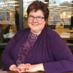 Cyndi Ingle headshot